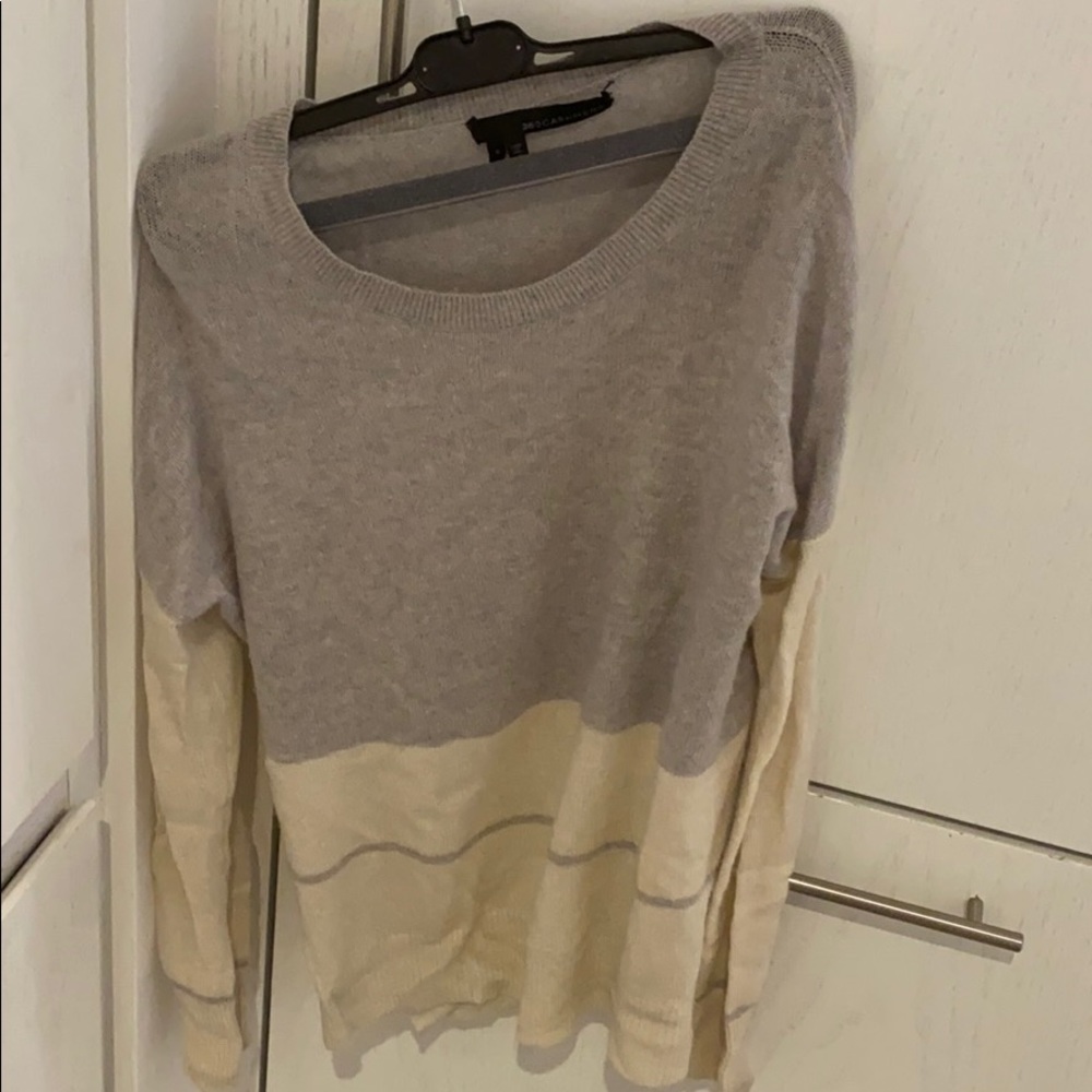 360 cashmere grey and cream sweater
